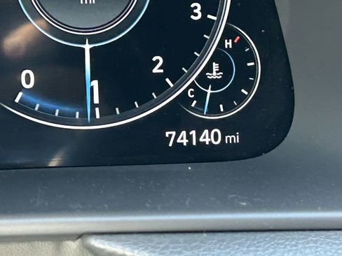 Used 2020 Hyundai Sonata Limited w/ Preferred Accessory Package image 12