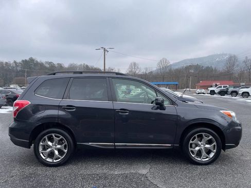 Used 2016 Subaru Forester 2.5i Touring w/ Eyesight & Navigation System image 8
