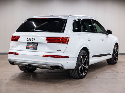 Used 2019 Audi Q7 3.0T Prestige w/ Prestige Package AWD/4WD image 31