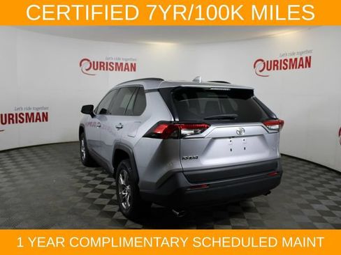 Used 2024 Toyota RAV4 XLE FWD image 7