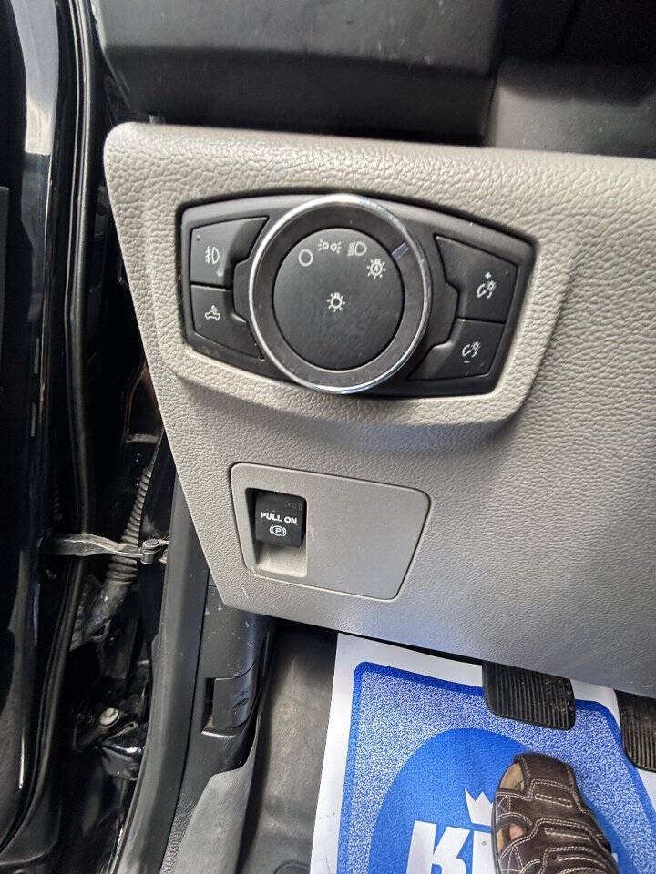 Used 2018 Ford F150 XL w/ Equipment Group 101A Mid AWD/4WD image 13