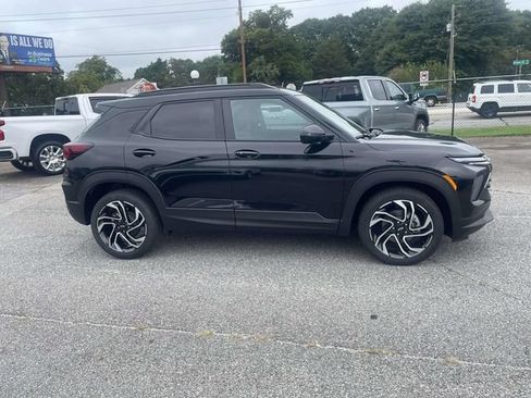 New 2026 Chevrolet TrailBlazer RS FWD image 2