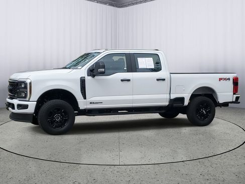 Used 2024 Ford F350 XL w/ STX Appearance Package image 8