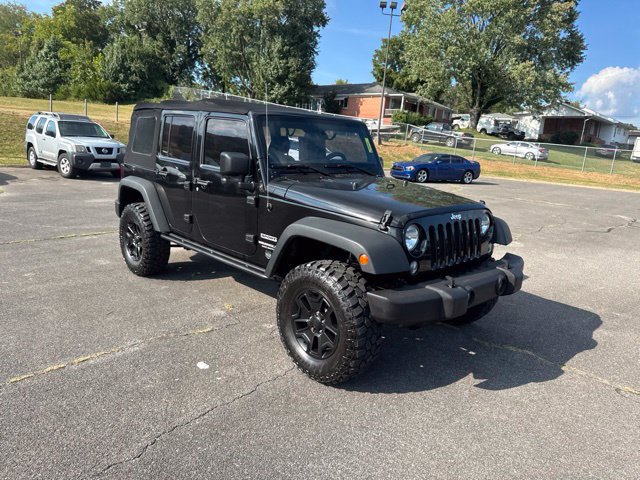 Used 2015 Jeep Wrangler Unlimited Sport AWD/4WD image 2