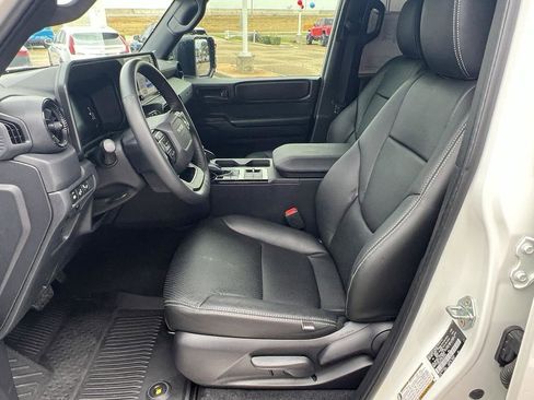 Used 2025 Toyota Land Cruiser 1958 image 17