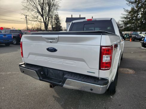 Used 2018 Ford F150 Lariat w/ FX4 Off-Road Package AWD/4WD image 15