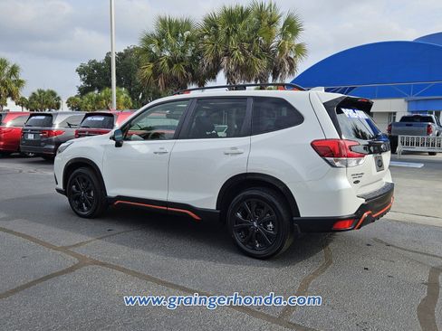 Used 2023 Subaru Forester Sport image 3