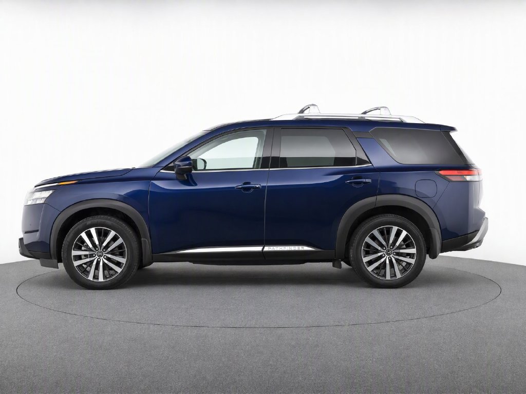 Certified 2024 Nissan Pathfinder Platinum FWD image 6