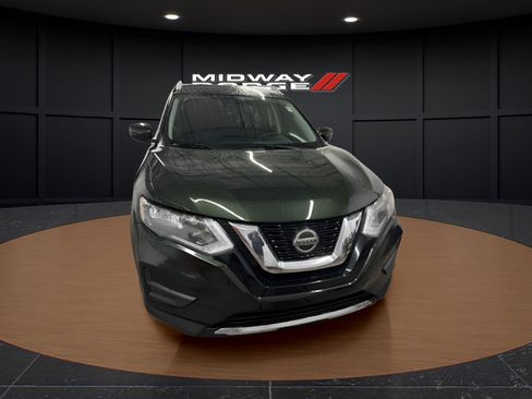 Used 2019 Nissan Rogue SV AWD/4WD image 5