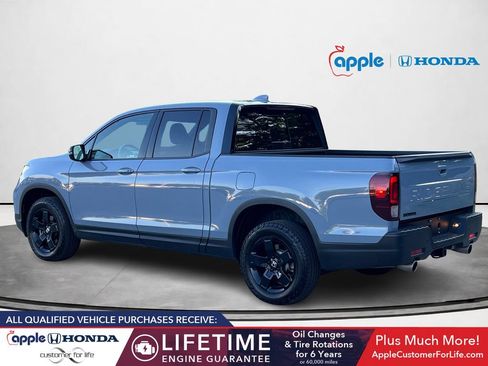 Used 2026 Honda Ridgeline Black Edition image 4