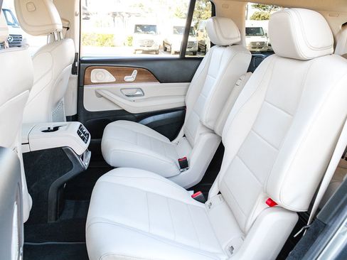 Certified 2024 Mercedes-Benz GLS 450 4MATIC image 22