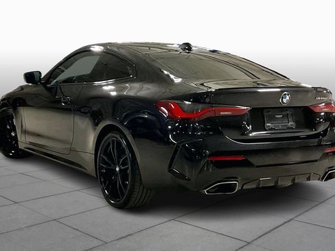 Used 2022 BMW M440i Coupe image 11