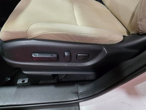 Used 2015 Honda CR-V EX image 13