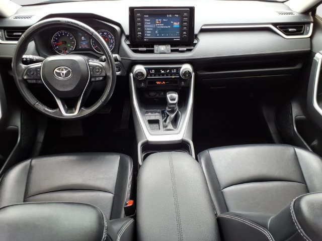Certified 2020 Toyota RAV4 XLE Premium FWD image 18