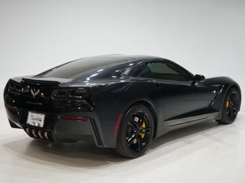 Used 2016 Chevrolet Corvette Stingray Coupe image 7