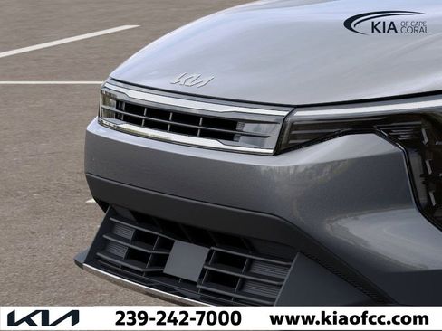 New 2025 Kia K4 EX image 12