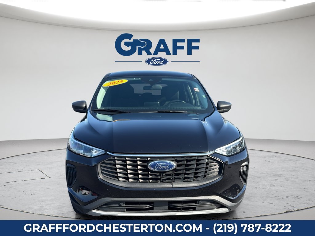 Used 2025 Ford Escape Active AWD/4WD image 12