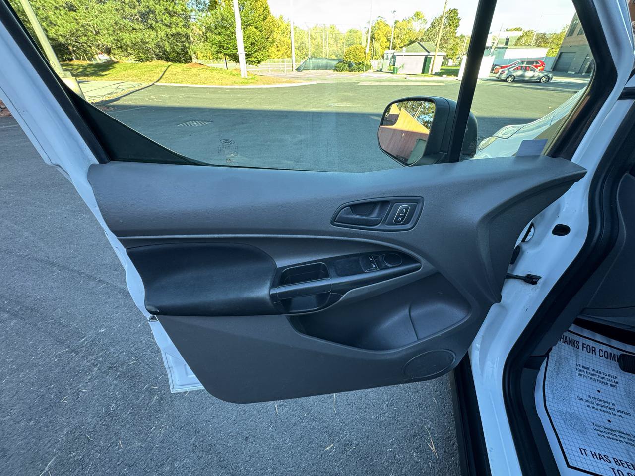 Used 2019 Ford Transit Connect XL FWD image 18
