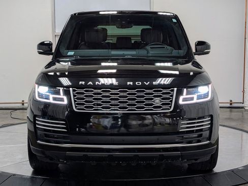 Used 2022 Land Rover Range Rover Autobiography image 3