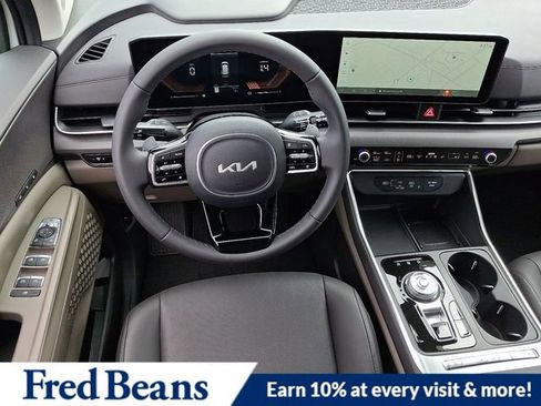 New 2026 Kia Carnival EX image 7