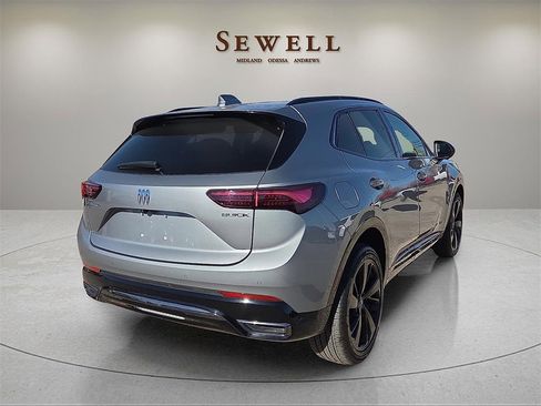 Used 2024 Buick Envision Sport Touring image 4