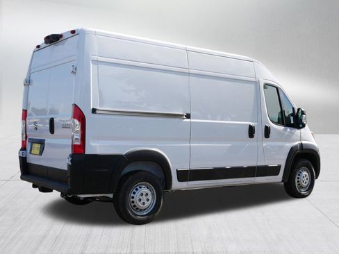 New 2026 RAM ProMaster 2500 w/ Convenience Group image 7