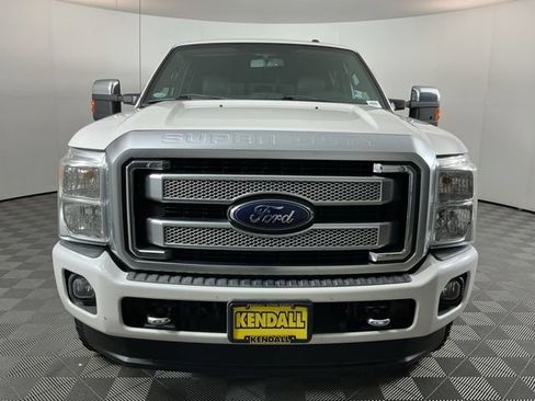 Used 2014 Ford F250 Platinum AWD/4WD image 2