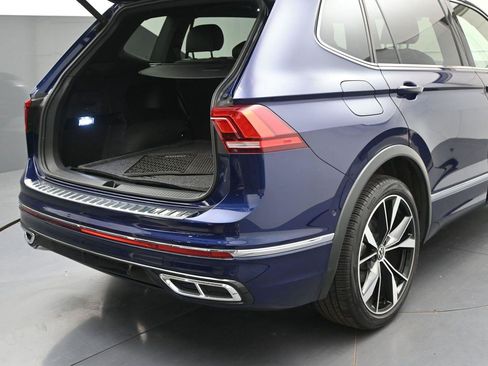 Used 2024 Volkswagen Tiguan SEL R-Line AWD/4WD image 14