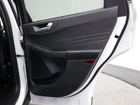 Used 2023 Ford Escape SE w/ PHEV Premium Package FWD image 37