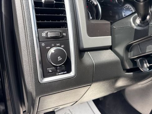 Used 2018 RAM 1500 Big Horn AWD/4WD image 34