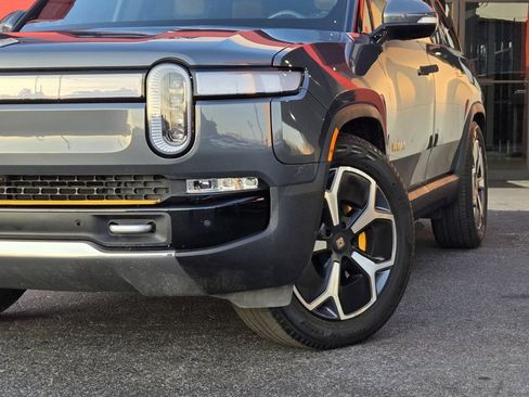 Used 2024 Rivian R1S Adventure image 3
