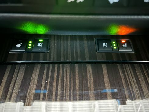 Used 2013 Lexus GS 350 w/ Luxury Pkg image 26