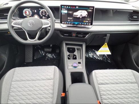 New 2026 Volkswagen Tiguan S image 10