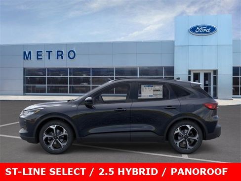 New 2025 Ford Escape ST-Line Elite image 4