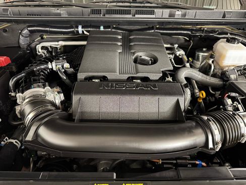 Used 2026 Nissan Frontier PRO-4X w/ Pro Premium Package image 11