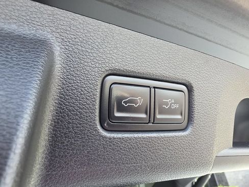 Used 2023 Kia Telluride SX AWD/4WD image 17