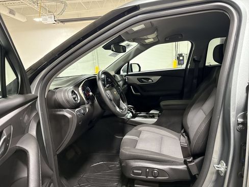 Used 2024 Chevrolet Blazer LT w/ Convenience Package FWD image 19
