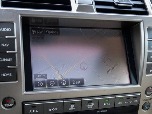 Used 2015 Lexus GX 460 w/ Premium Package AWD/4WD image 23