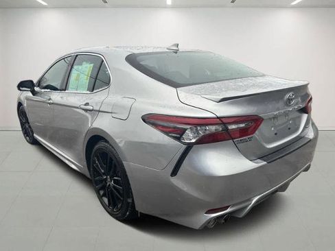 Used 2023 Toyota Camry XSE image 6