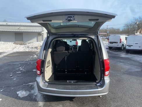 Used 2017 Dodge Grand Caravan SE w/ Power Window Group image 24