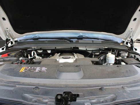 Used 2019 Cadillac Escalade Luxury image 41