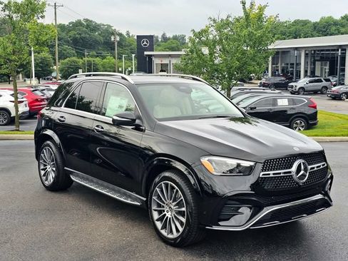 New 2026 Mercedes-Benz GLE 450 4MATIC image 1