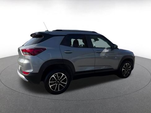 Used 2025 Chevrolet TrailBlazer LT image 14