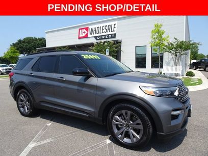 Used 2022 Ford Explorer XLT w/ Equipment Group 202A