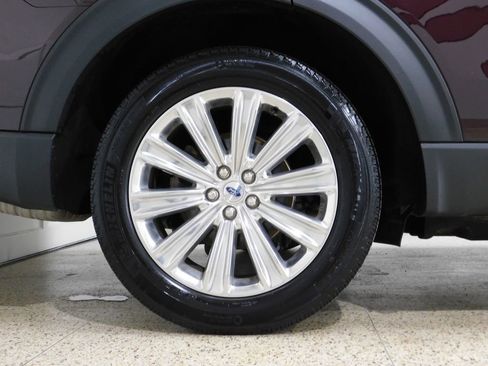 Used 2023 Ford Explorer Limited w/ Class IV Trailer Tow Package AWD/4WD image 99