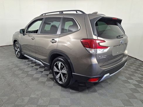 Used 2021 Subaru Forester Touring image 8