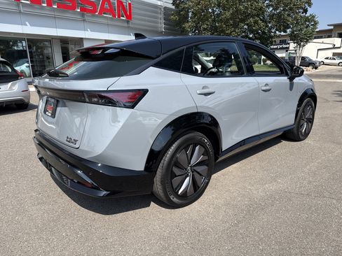 Certified 2024 Nissan Ariya AWD image 7