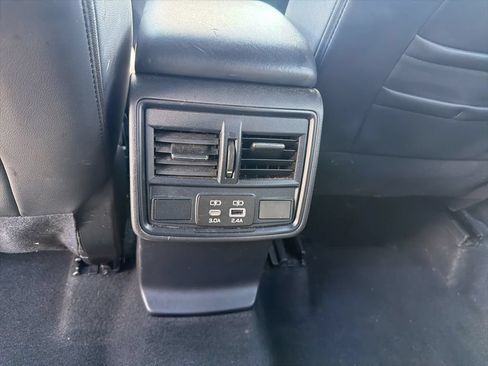 Used 2025 Subaru Forester Premium w/ Convenience Package #1 AWD/4WD image 44