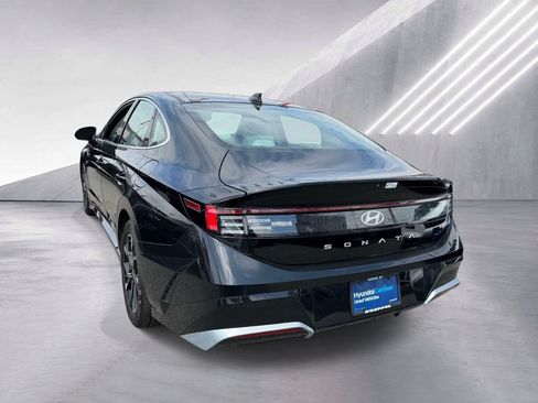 Certified 2025 Hyundai Sonata SEL AWD/4WD image 5