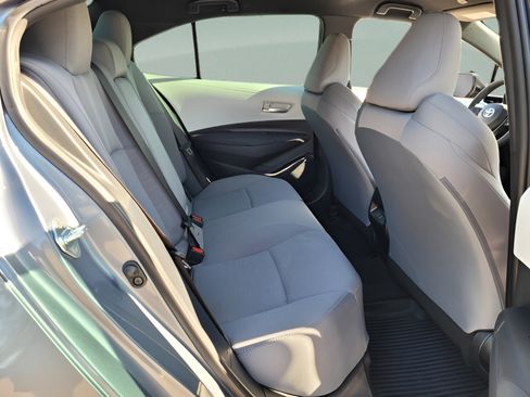 Certified 2024 Toyota Corolla SE FWD image 18
